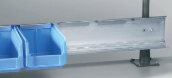 Einh&auml;ngebleche mit Stahl-Quertr&auml;gern